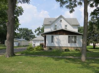 210 E Elm St, Chatsworth, IL 60921