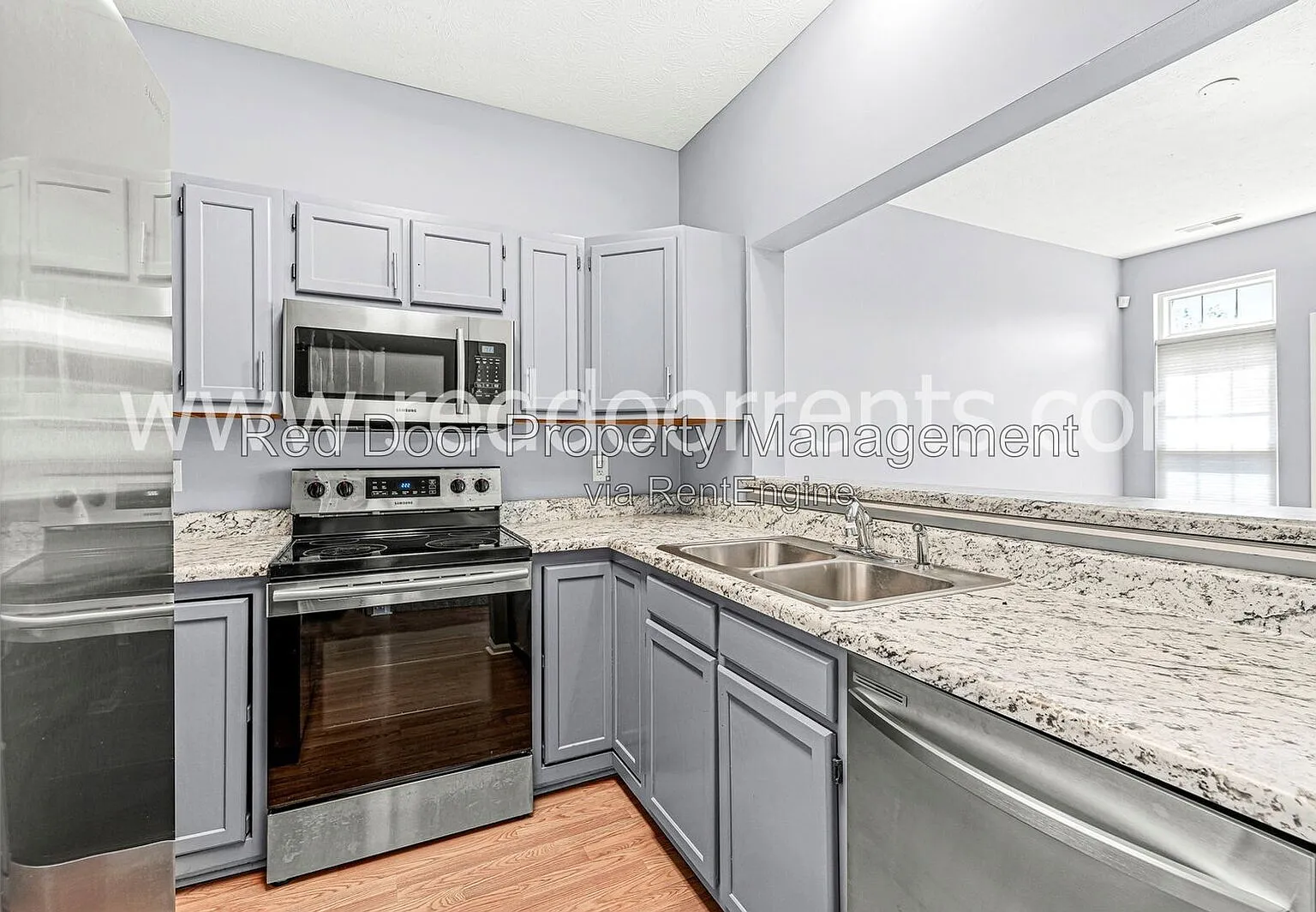 2 bed, 2.5 bath, 1408 sqft, $1,925 — Photo 1