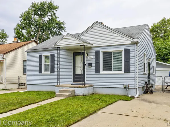 537 E Mapledale Ave, Hazel Park, MI 48030