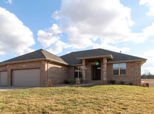 2610 E Keystone Dr, Republic, MO 65738