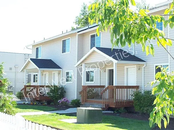 3025 S Troutdale Rd, Troutdale, OR 97060