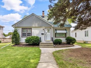 3700 S Rutland Ave, Saint Francis, WI 53235