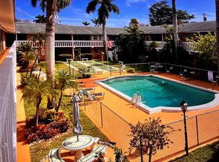 160 NE 8th Ave APT 4B, Hallandale Beach, FL 33009