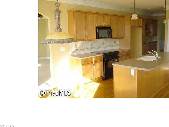 4th image of 8099 Chilcutt Dr