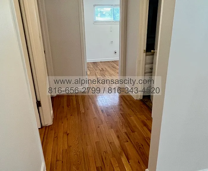 4413 N Walrond Ave — Photo 7
