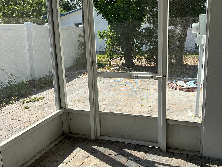 8075 Gulf Blvd — Photo 23