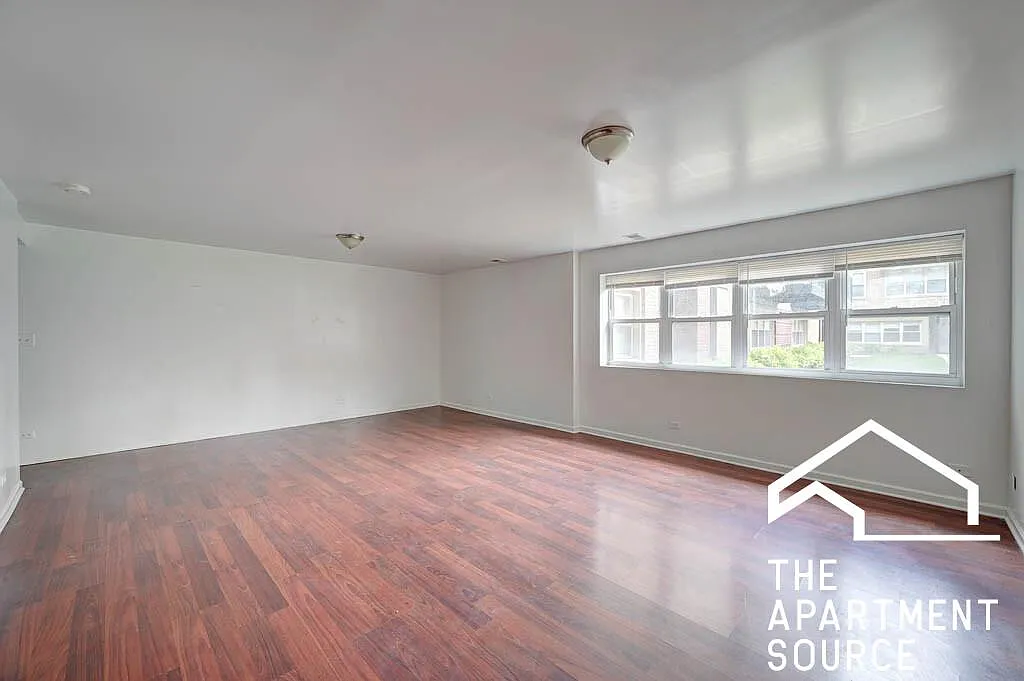 2540 West Fitch Avenue #GDN — Photo 3