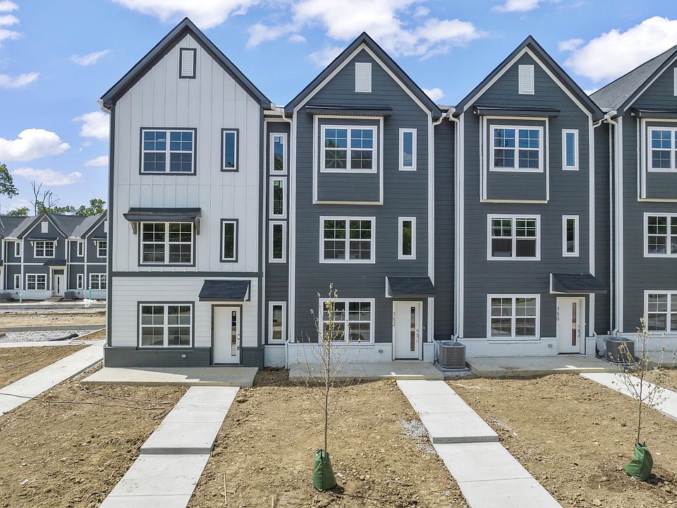 1st image of 744 N Dupont Ave Lot 6