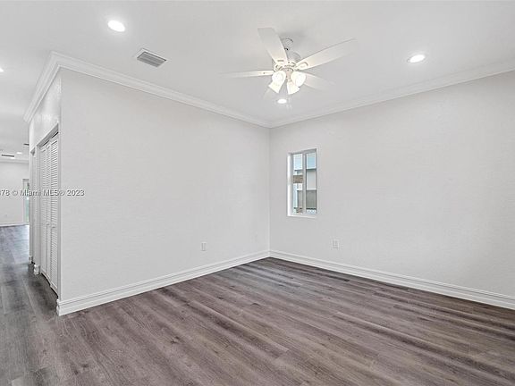 5th image of 1941 NW 151st St