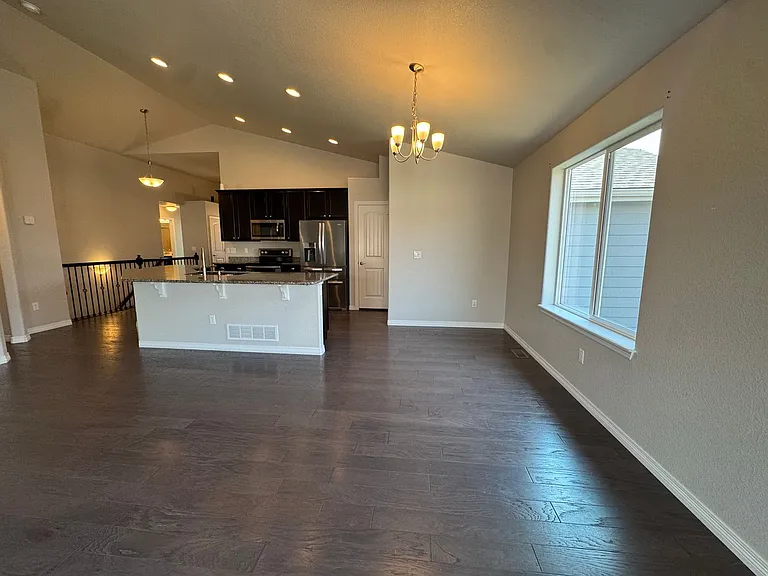 6131 Anders Ridge Ln — Photo 7