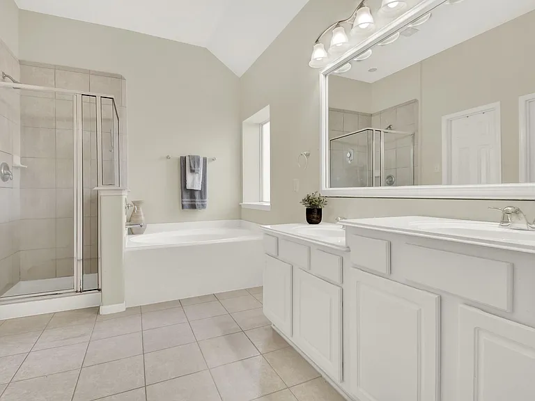 15314 Hazen Point Dr — Photo 28
