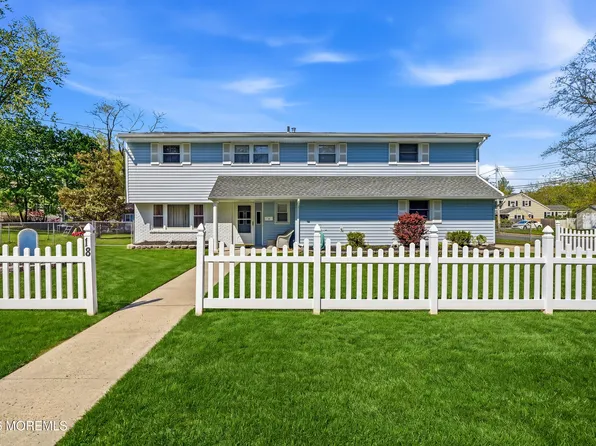 18 Barbara Lane, Oakhurst, NJ 07755