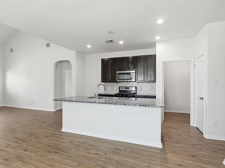 3503 Cannon Dr — Photo 6