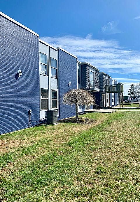 1st image of 724 Teasel Dr APT 5