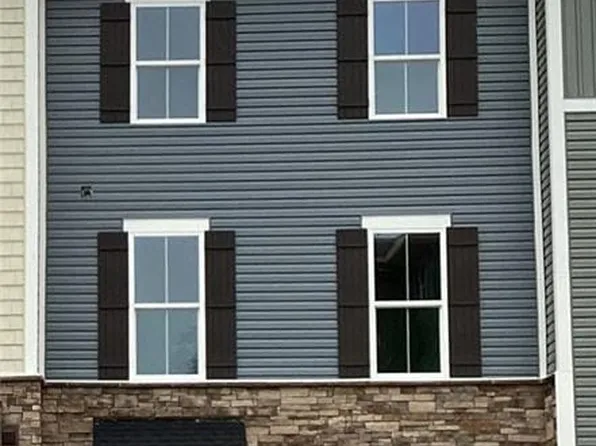 133 Big Woods Dr #21D, Poquoson, VA 23662