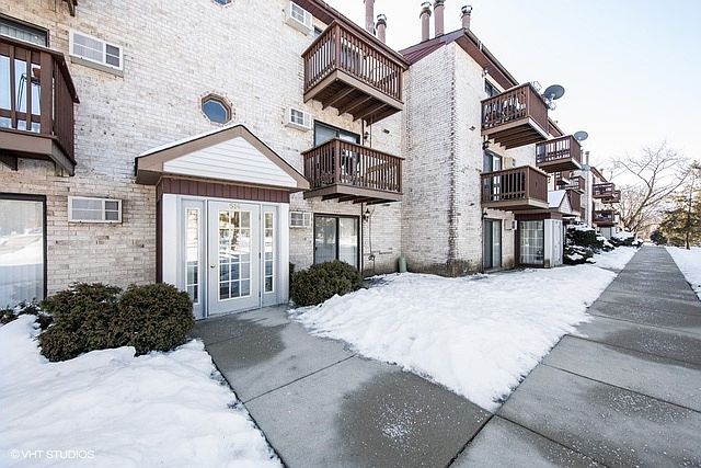 1st image of 514 E Spruce Dr APT 3B