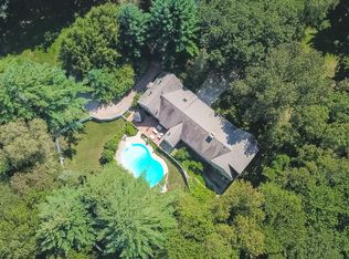 44 Middlebrook Farm Rd, Wilton, CT 06897