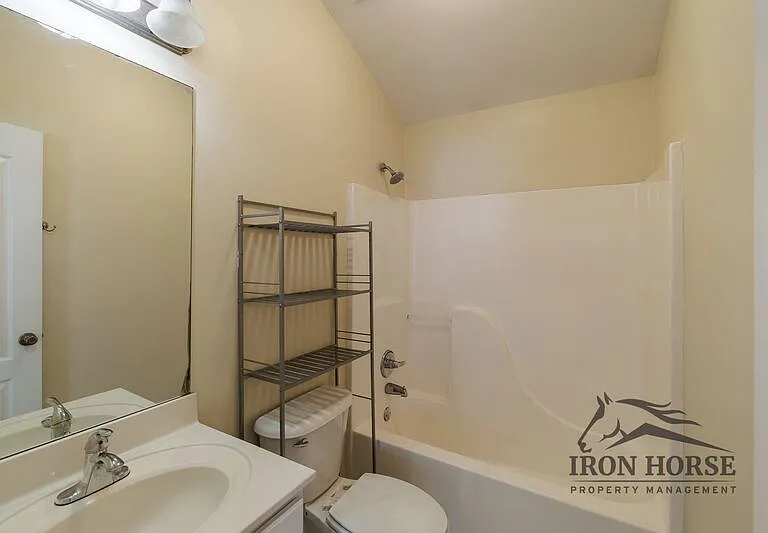 130 Mandy Dr — Photo 8