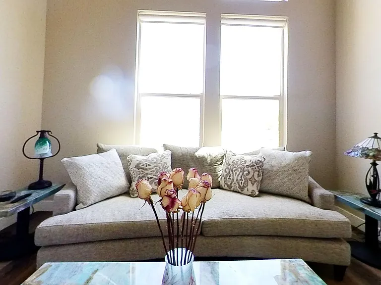 2490 W Zinfandel Dr — Photo 8
