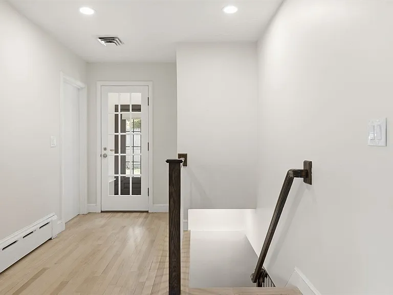 180 Eliot St — Photo 24