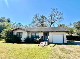 17836 French Village Rd, Winnie, TX 77665