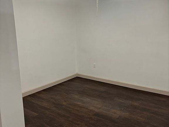 4th image of 6542 Raftelis Rd