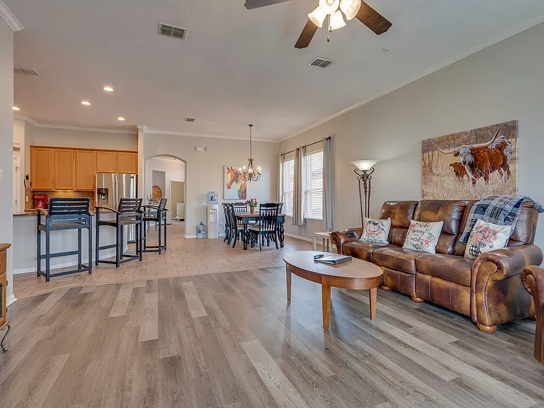 1105 Lone Pine Dr — Photo 22