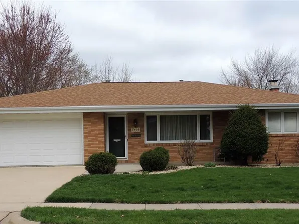 3409 Daniels St, Dubuque, IA 52002