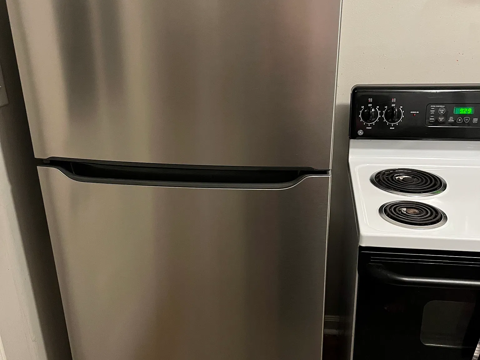 2 bed, 800 sqft, $1,550 — Photo 3