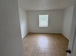 3055 2nd St #4, Fort Myers, FL 33916