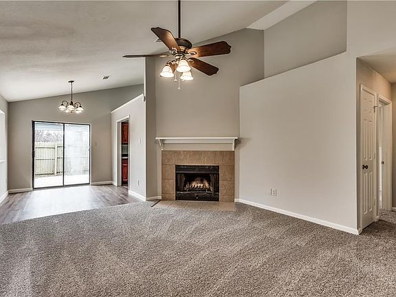3rd image of 1334 Daffodil Ln