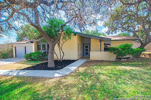 1st image of 16407 Ledge Oaks St