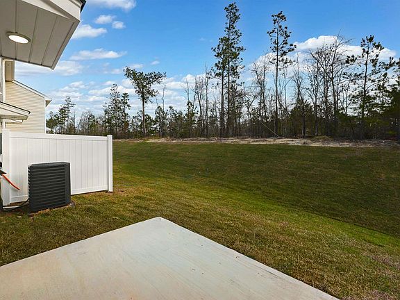 2nd image of 300 Frog Leap Rd