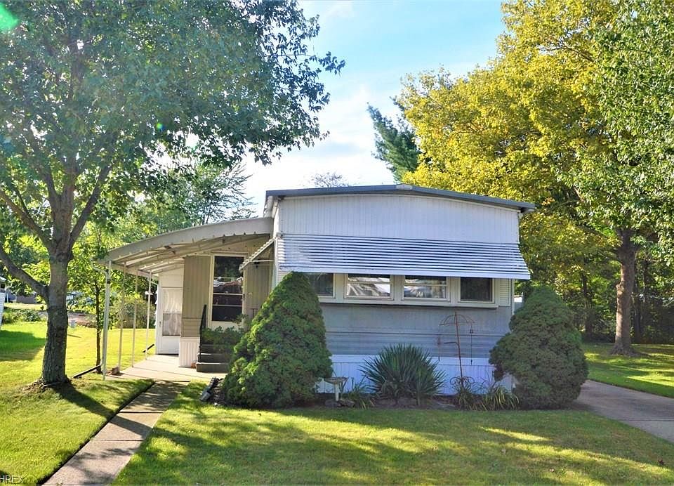 1st image of 11 Parade St #11