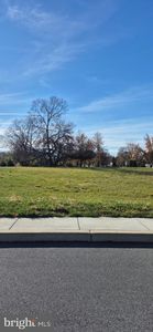 E Baltimore St, Carlisle, PA, 17013