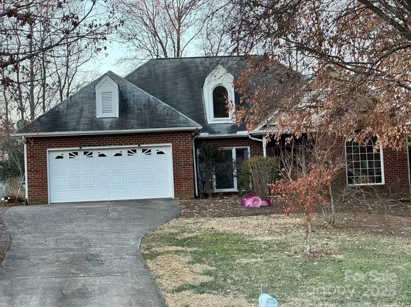 1801 Brandywine Dr, Matthews, NC 28105