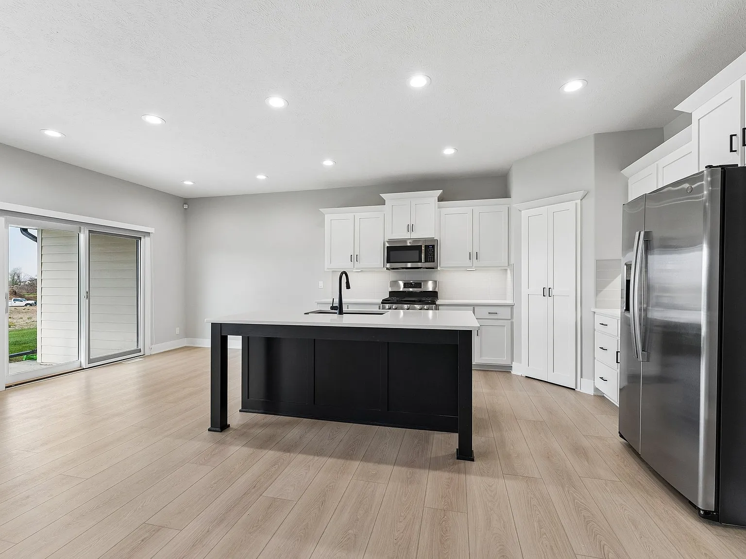 Vistancia Townhomes — Photo 3