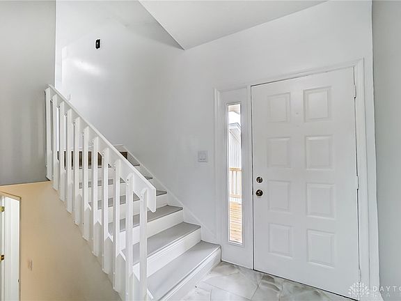 5th image of 1017 Gage Dr