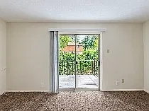 2621 Tyrell Dr — Photo 2