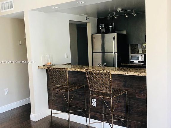 4th image of 800 N Miami Ave APT 303