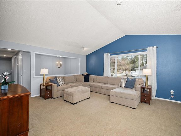 4th image of 1808 E 64th Ave
