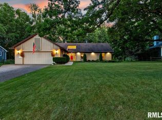 2924 W Winterberry Ln, Peoria, IL 61604