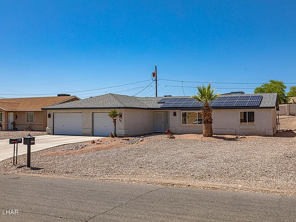 3rd image of 3831 Osage Dr