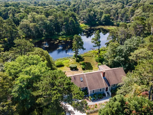 27 Grannys Lane, Orleans, MA 02653