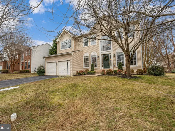 224 E Skyline Dr, Purcellville, VA 20132