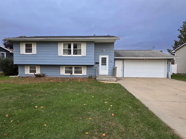 15 S Western Ave, New Hampton, IA 50659