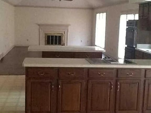 5th image of 6568 Evergreen Dr