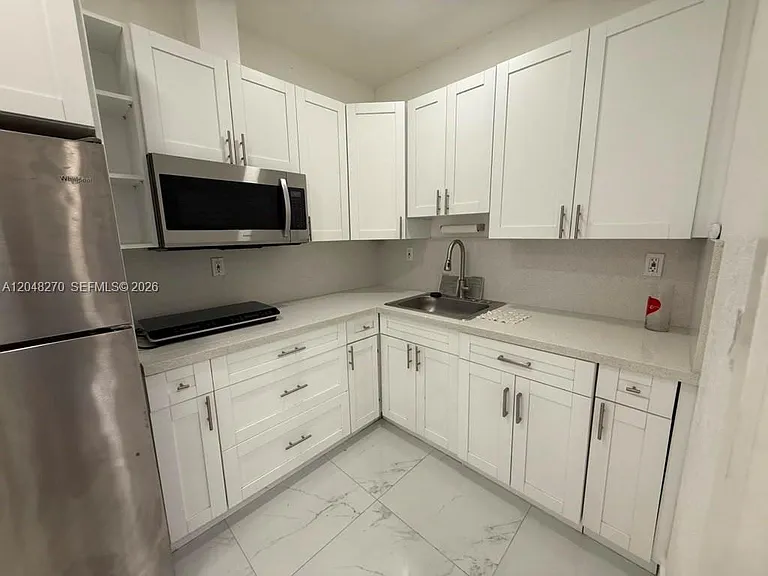14305 SW 182nd Ter — Photo 30