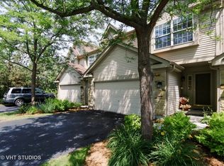 1736 Maplewood Ct, Grayslake, IL 60030