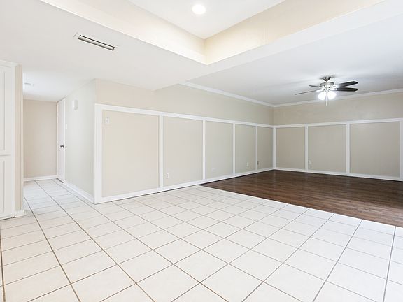 3rd image of 3401 High Plateau Dr